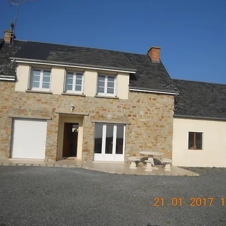 Maison A 200m De La Hotel *